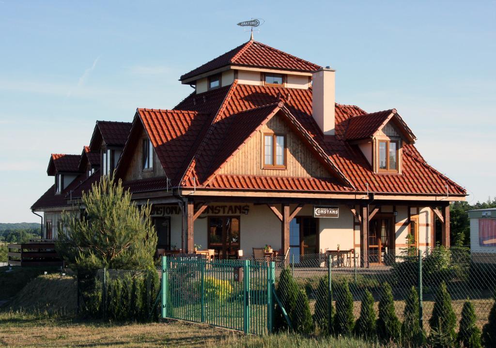 Constans Apartment Jaroslawiec Exterior photo